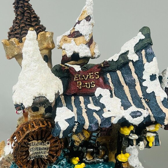 Boyds Bearly-Built Villages Rambles Village Figurine Snowy Candy Decor Collectib - Picture 4 of 13